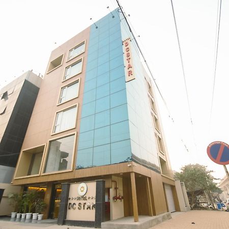 Hotel Dc Star Calcutta Exteriör bild
