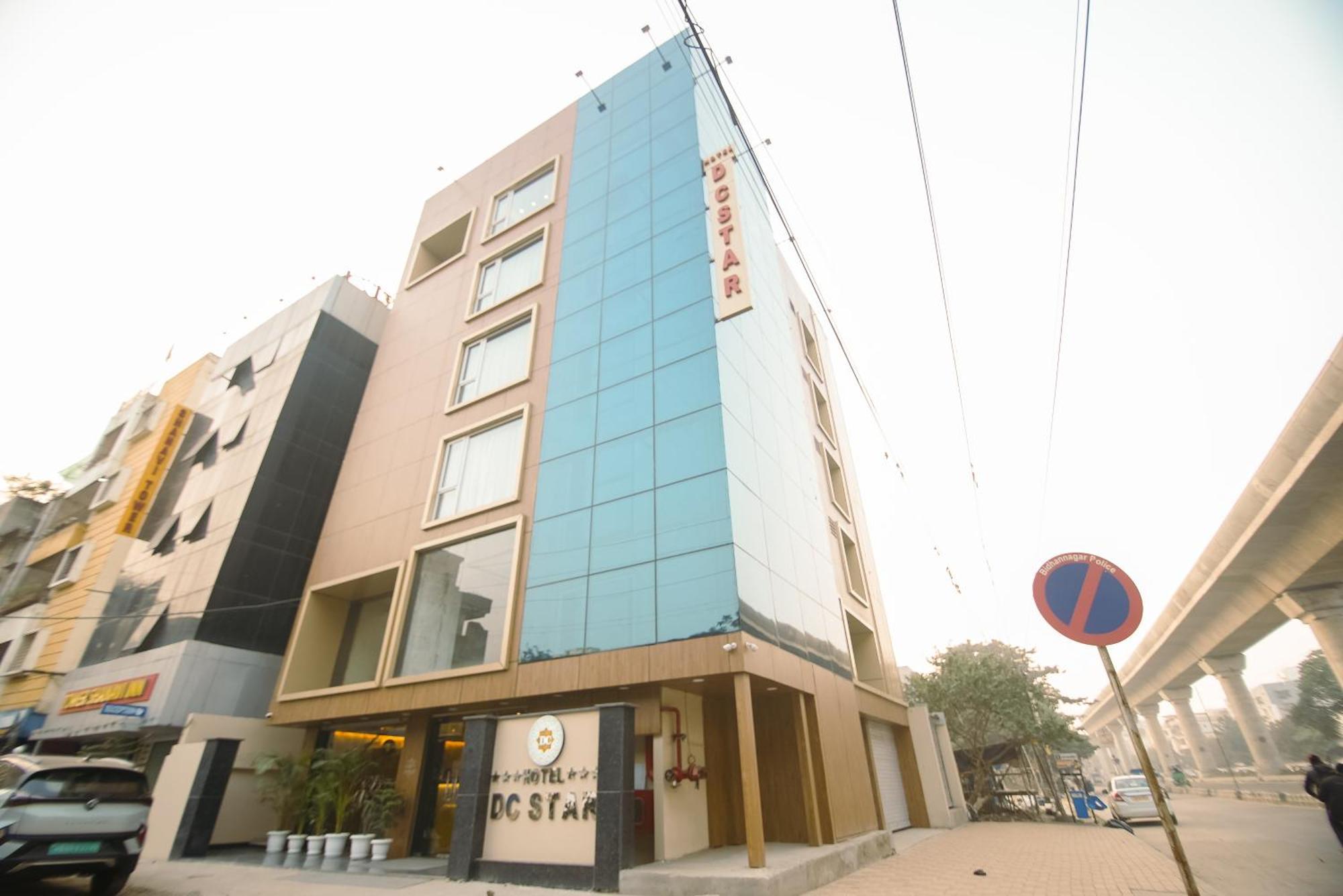 Hotel Dc Star Calcutta Exteriör bild